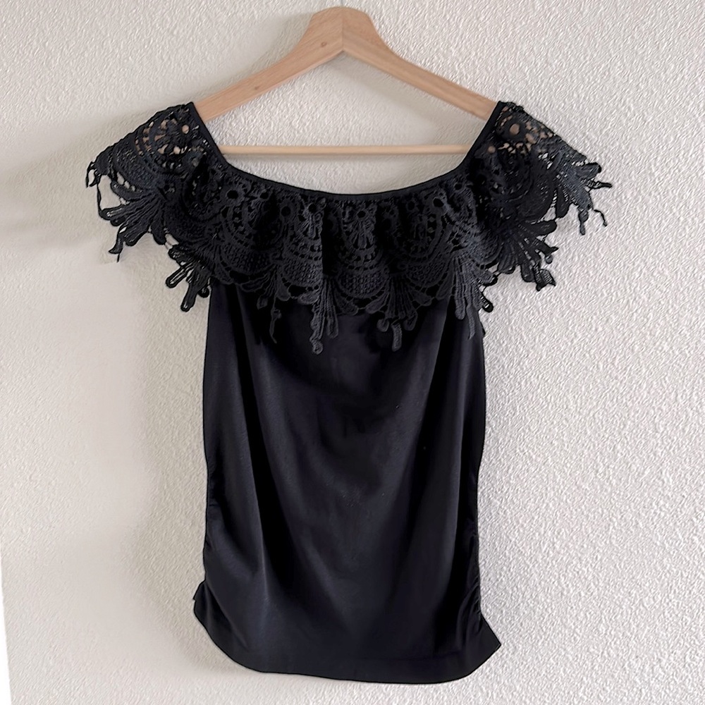 EMMA’s Expressions Maternity | Black lace top
